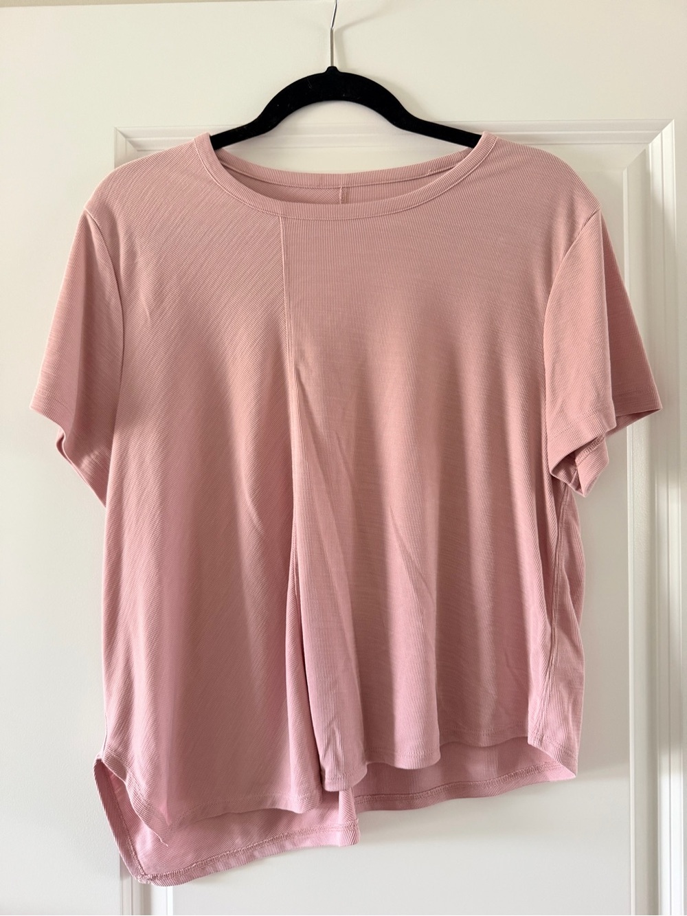 Athleta Relaxed Short-Sleeve Tee in Dusty Rose